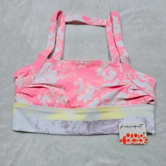 𝐹𝑟𝑒𝑒 𝑃𝑒𝑜𝑝𝑙𝑒 | Bright Pink Tie-Dye Sports Bra - Small