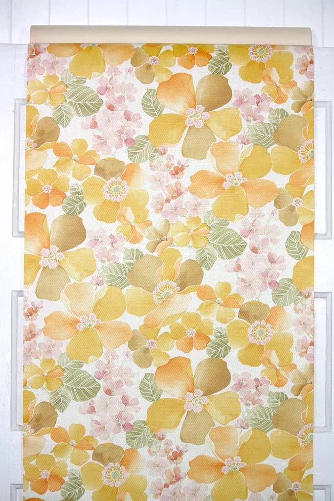 1970s Floral Vintage Wallpaper