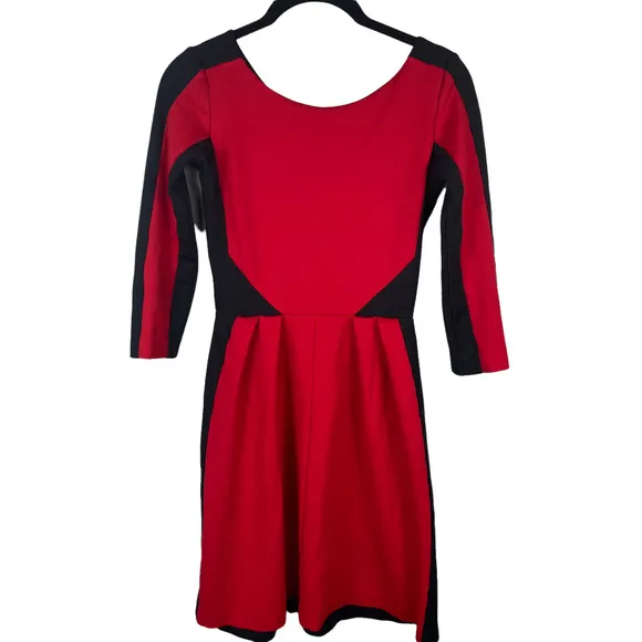 Amanda Uprichard Dress Mini Red Black Long Sleeve Size Small