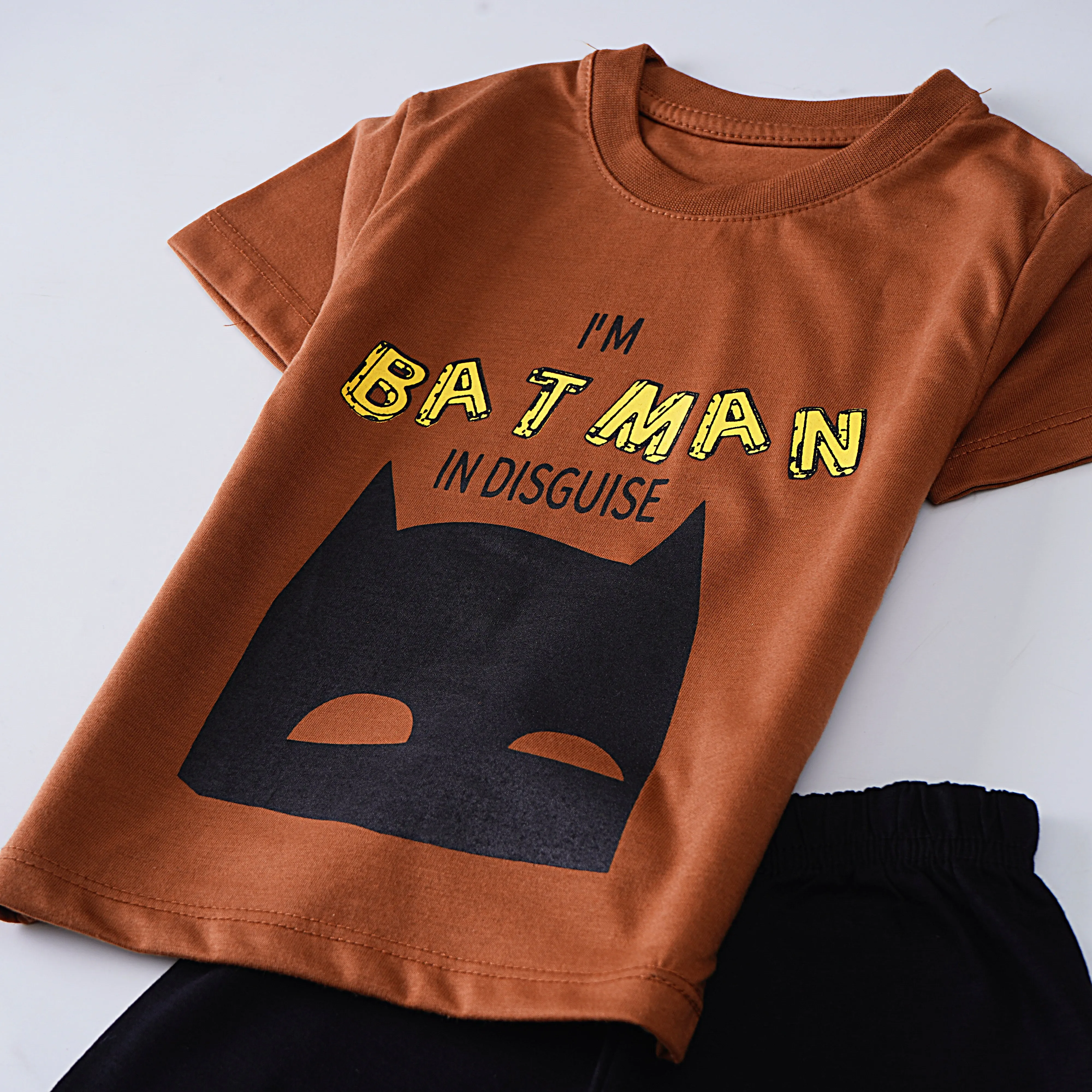 Boys Half Sleeves 2 Piece Suit (batman)