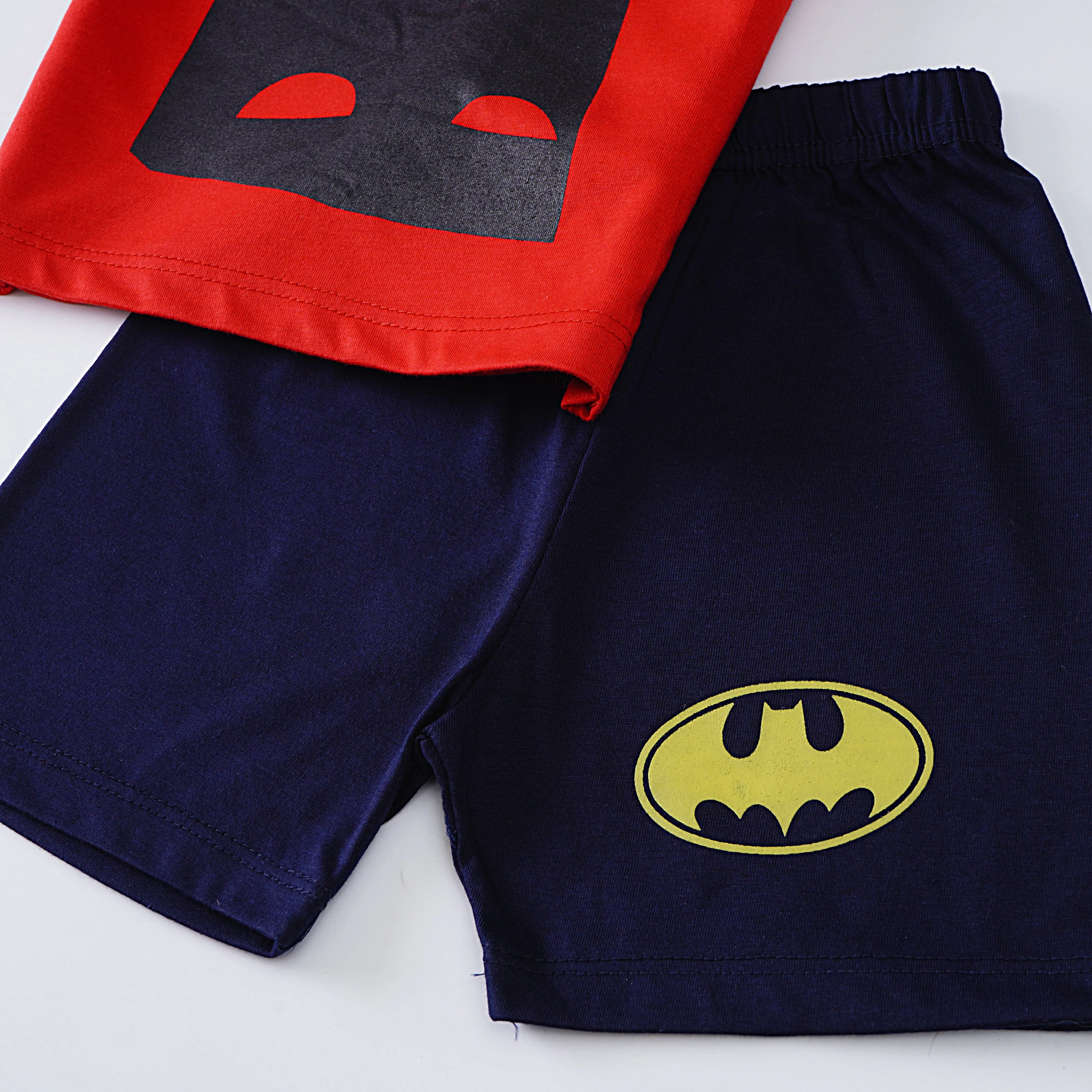 Boys Half Sleeves 2 Piece Suit (batman)