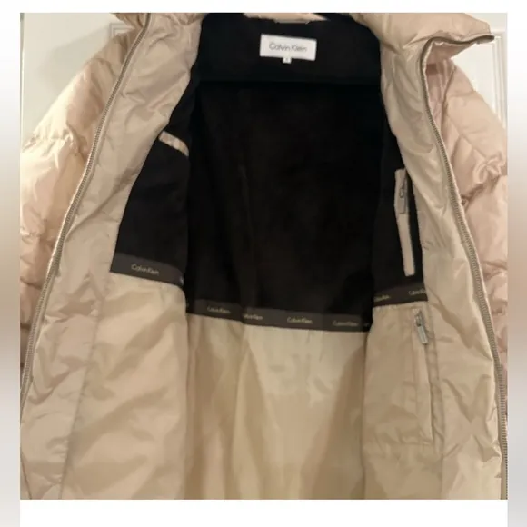 CALVIN KLEIN PUFFER JACKET
