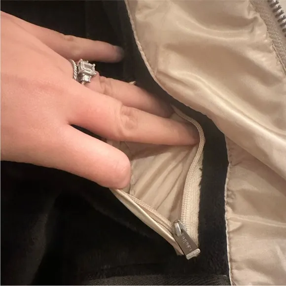 CALVIN KLEIN PUFFER JACKET