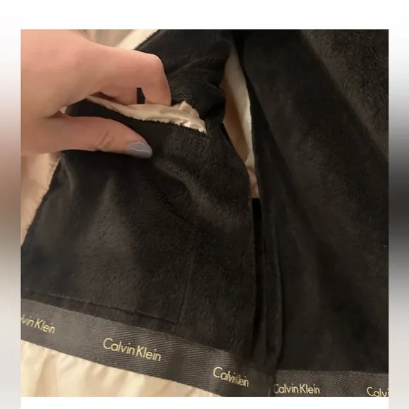 CALVIN KLEIN PUFFER JACKET