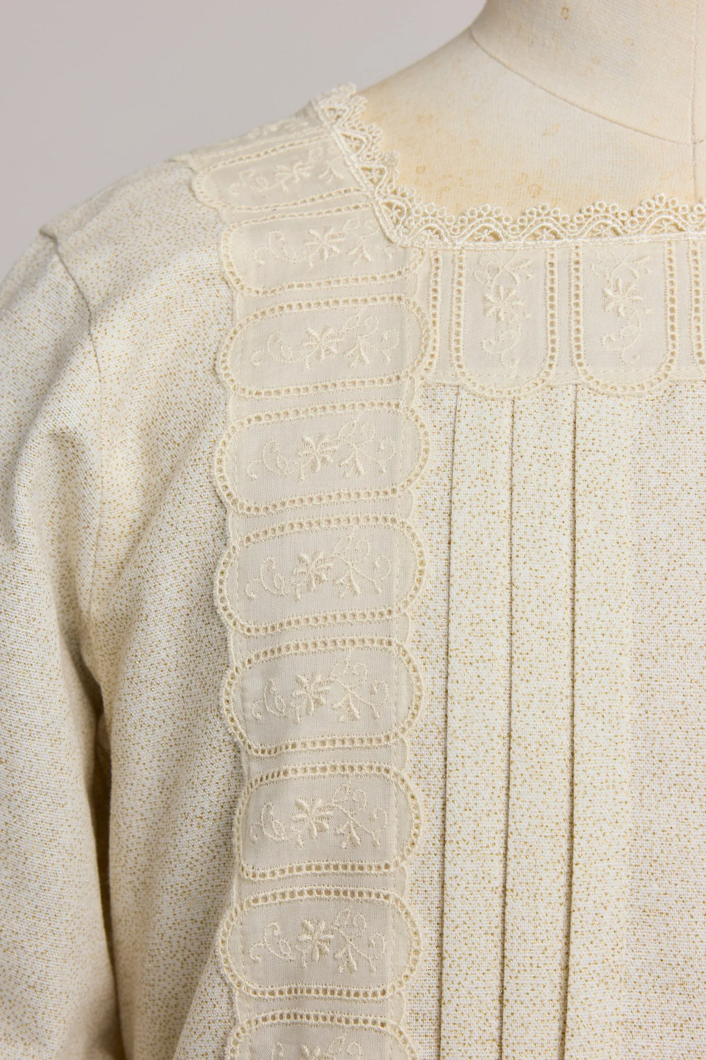 Custard Dress Cream in Gold Glitter