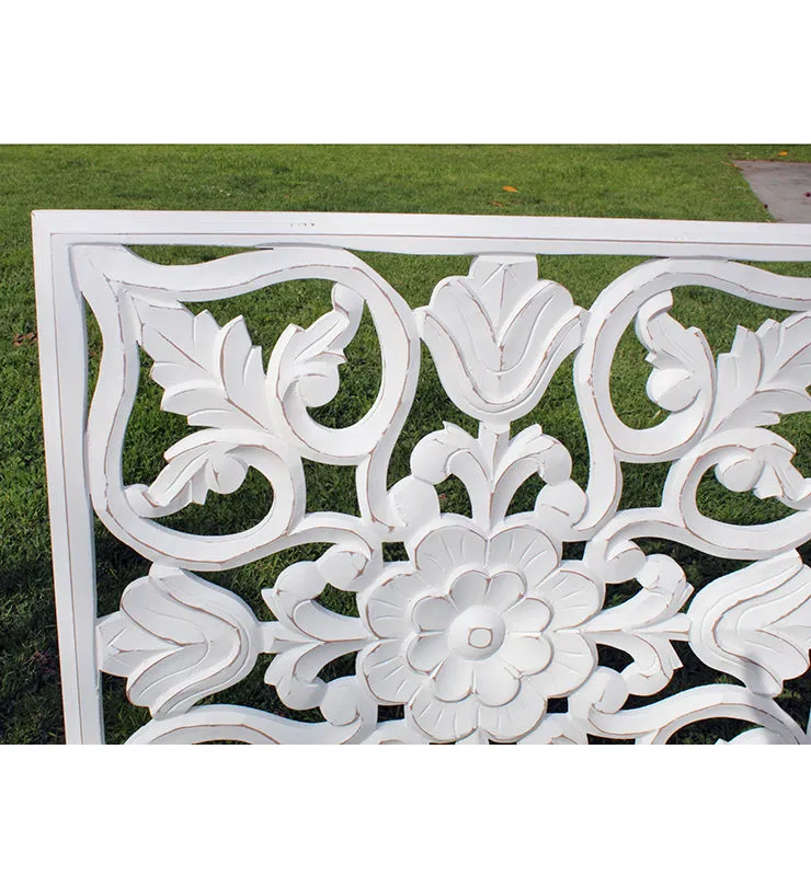 Damask Wooden Wall Medallion