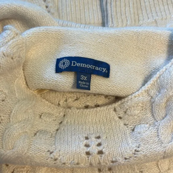 Democracy 3X Sweater Long Roll Sleeve Funnel Neck Popcorn Stitch Front NWT