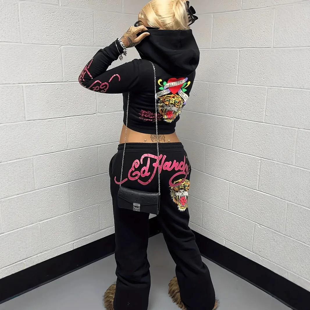 Edgy Graphic Zip-Up Hoodie and Jogger Pants Two-Piece Set for Streetwear Chic