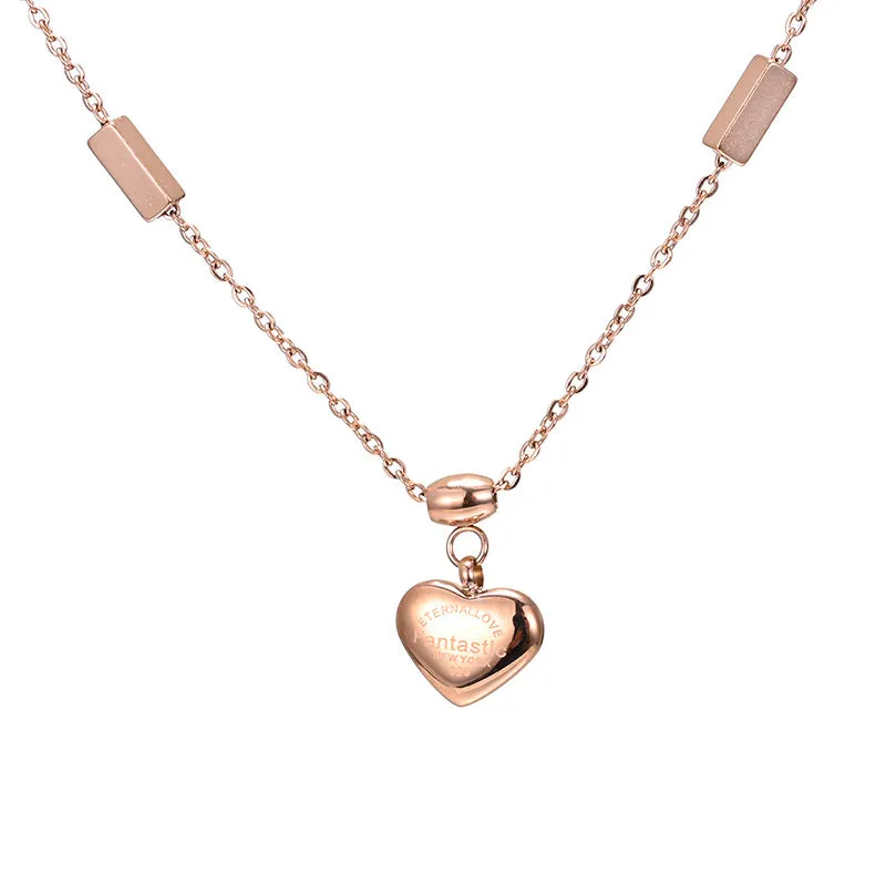 Exquisite Gold-Tone Heart Pendant Necklace in Stainless Steel A Fashionable Gift of Love and Style for Women, Ladies, and Girls