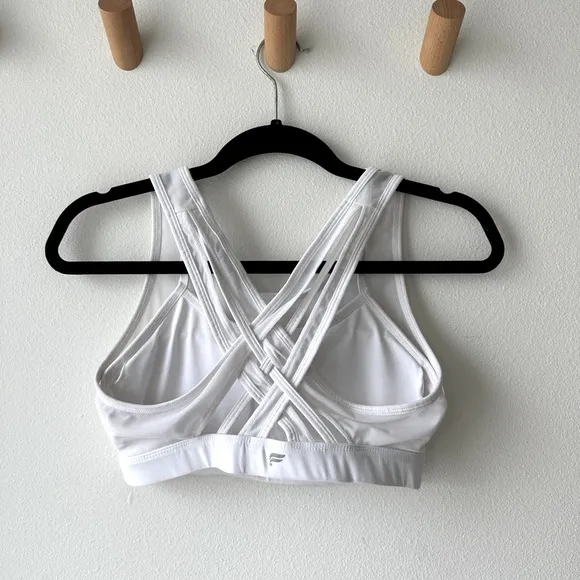 Fabletics | Faye High Impact Sports Bra | Classic White | Breathable Mesh | Sm