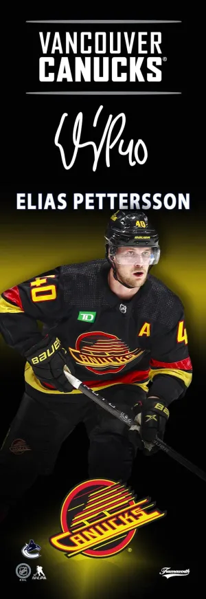 Frameworth Sports NHL Player Plaque - Elias Pettersson Third Skate
