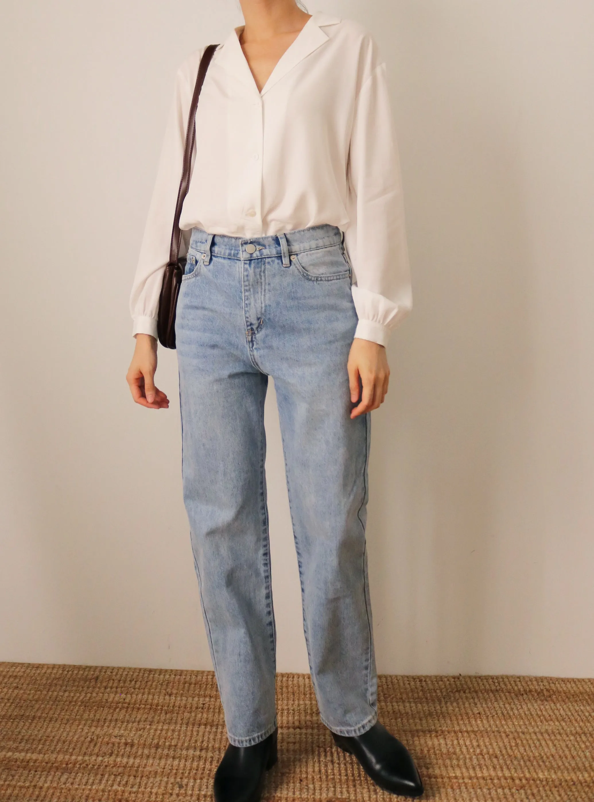 freja blouse-sold out