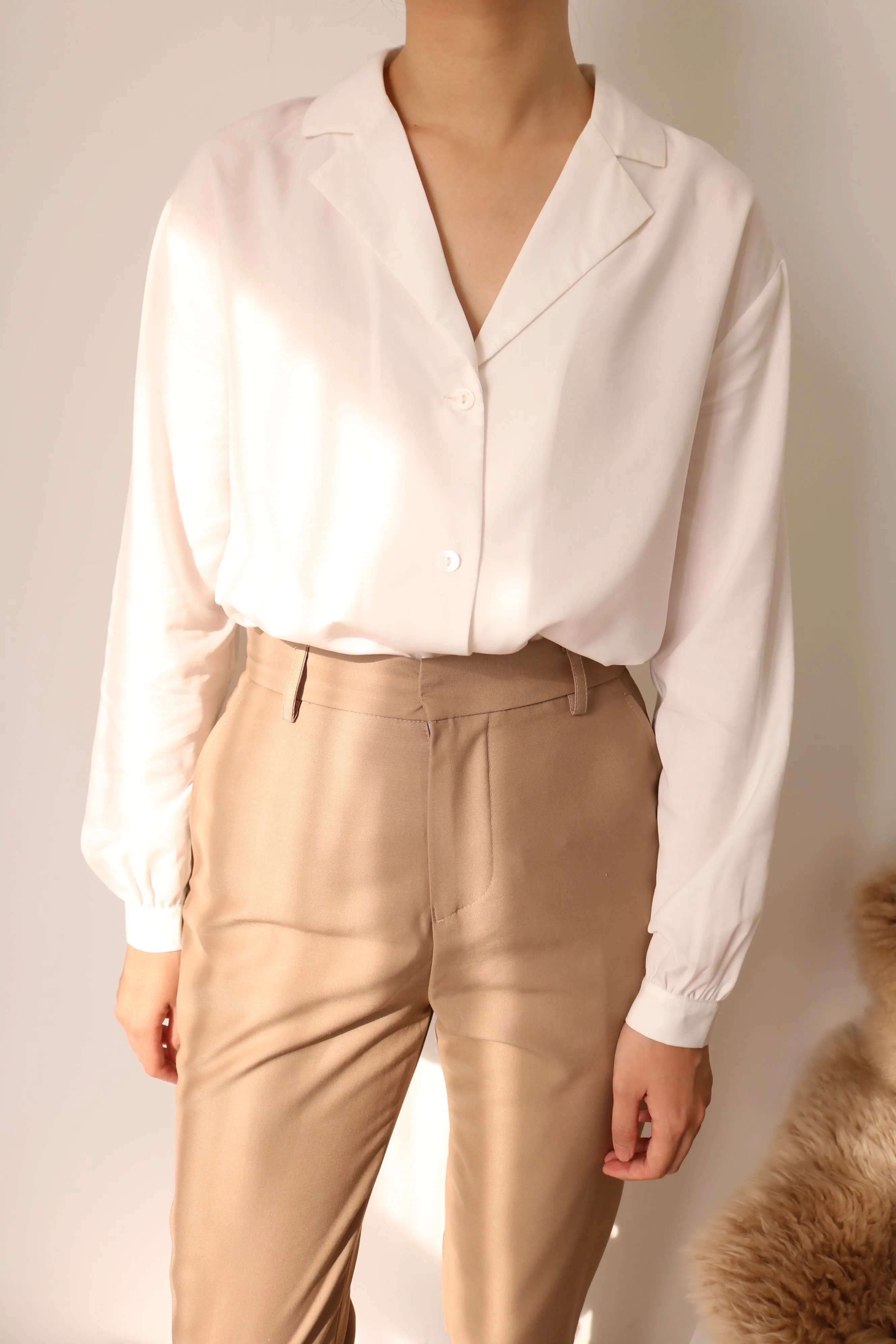freja blouse-sold out
