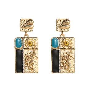 Golden Retro Rectangle Dangle Earrings: A Vintage Statement of Ethereal Charm