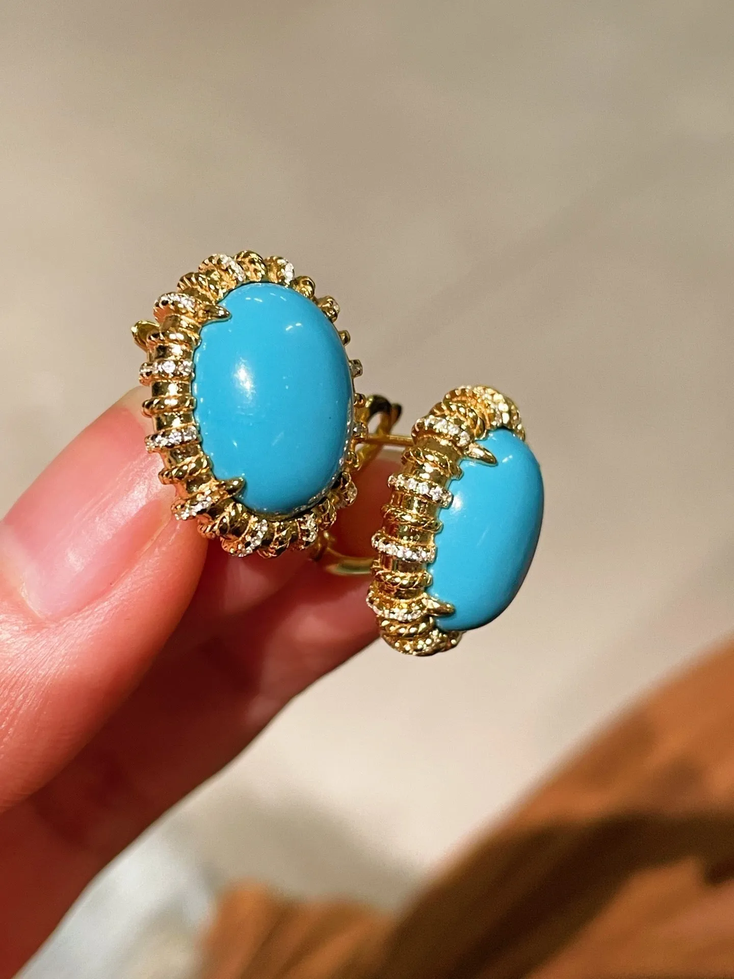 Grand Vintage Lace Blue Turquoise Hoop Earrings Regal Filigree Setting