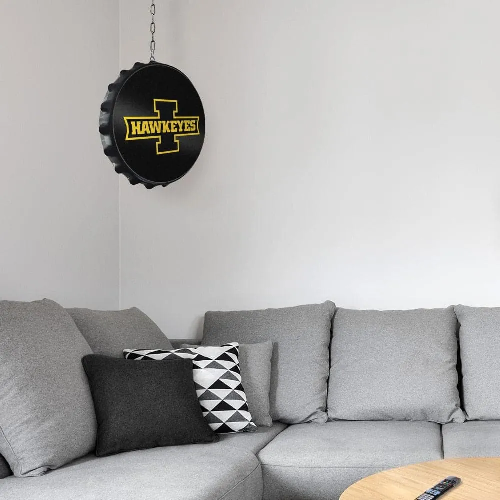 Iowa Hawkeyes: Round Bottle Cap Dangler