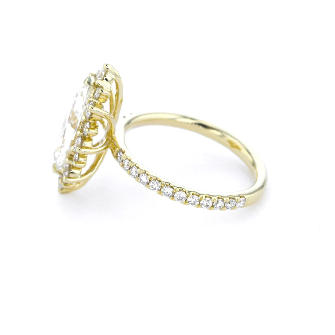 Kaia Marquise Pavé