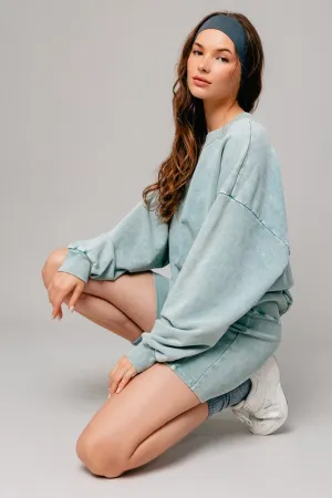 LE LIS Washed Oversized Pullover