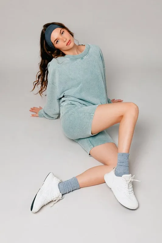 LE LIS Washed Oversized Pullover