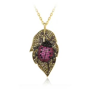 Lovely Ladybug On the Leaves Pendants Necklace Insects for Women Jewelry Fashion Dress Coat Accessory