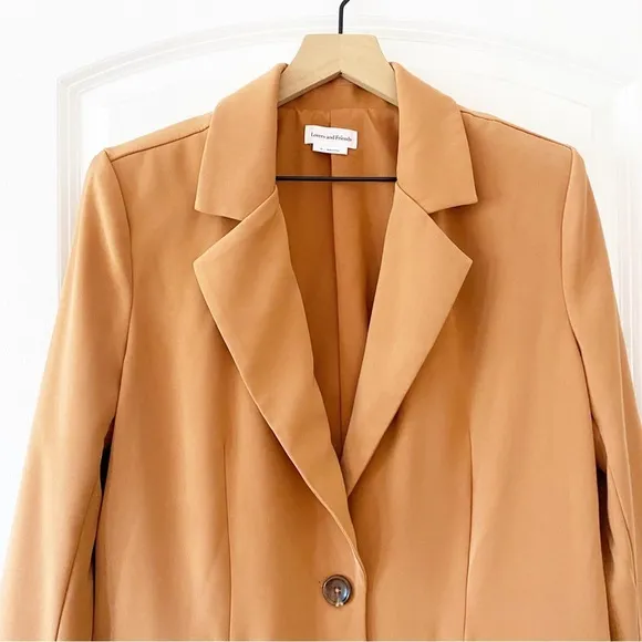 LOVERS   FRIENDS Revolve Diana Oversized Boyfriend Shoulder Pads Blazer 80’s