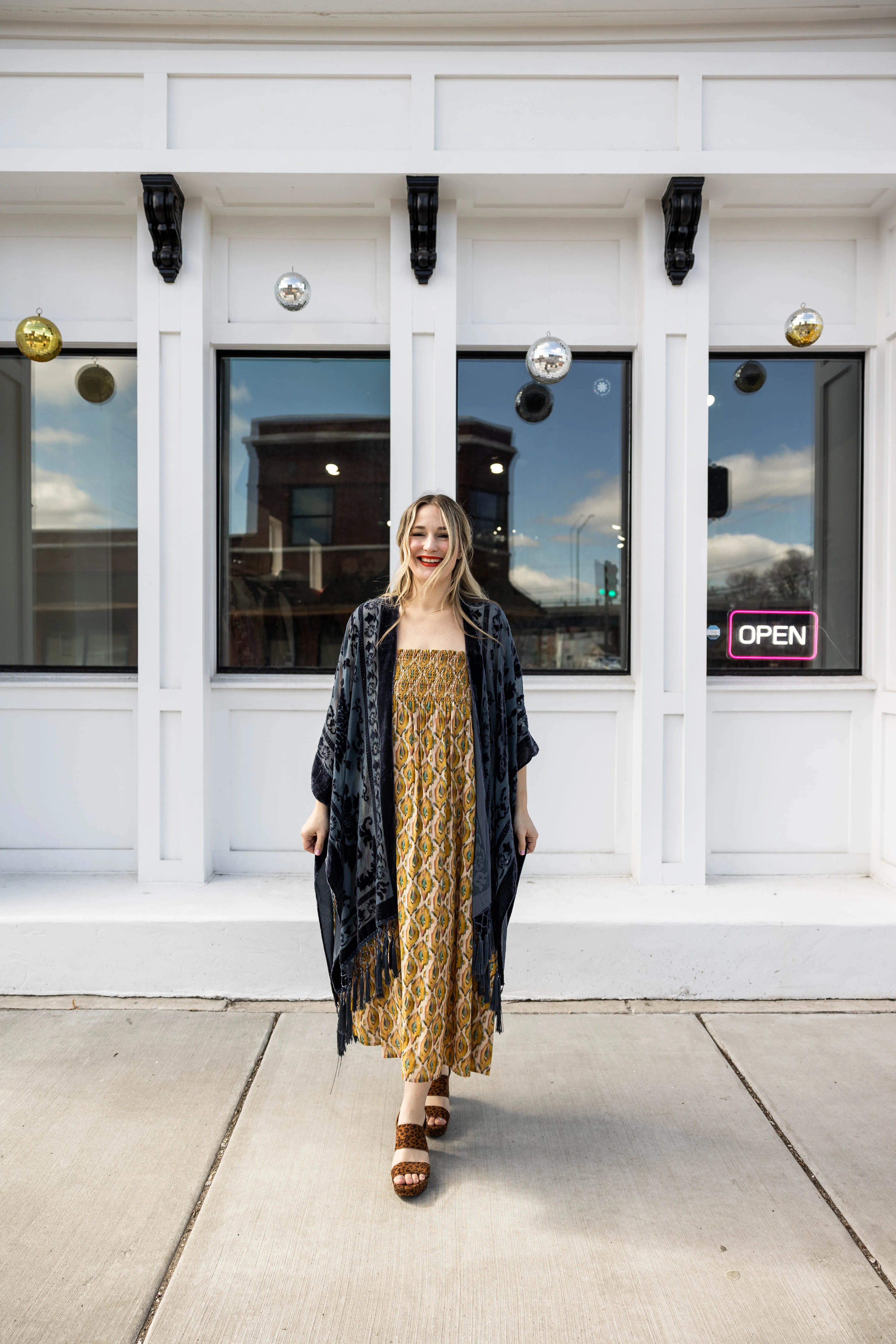 maeby dress