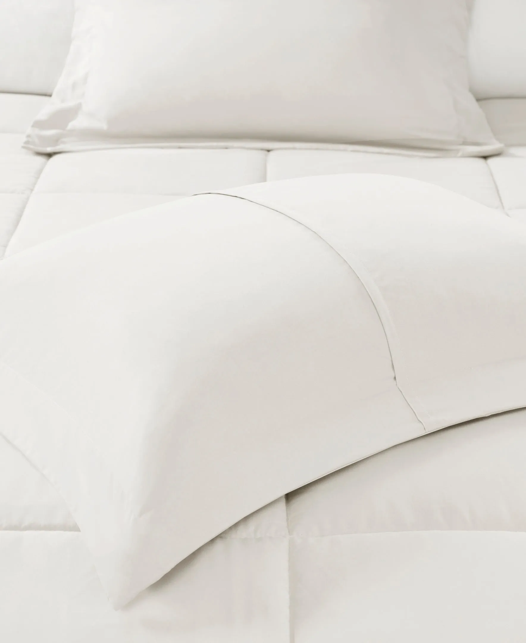 Microcell Down Alternative Comforter Mini Set