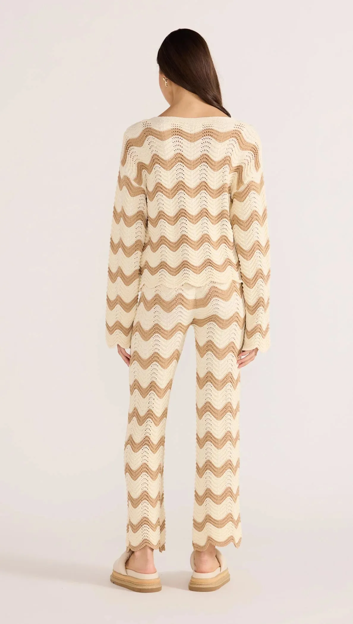 MINK PINK BROOKE CROCHET WAVE SWEATER BROWN/WHITE