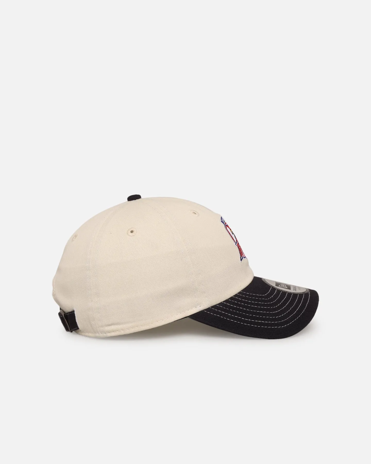 New Era Sydney Roosters 'NRL 2-Tone 2025 Collection' Casual Classic Strapback Chrome White