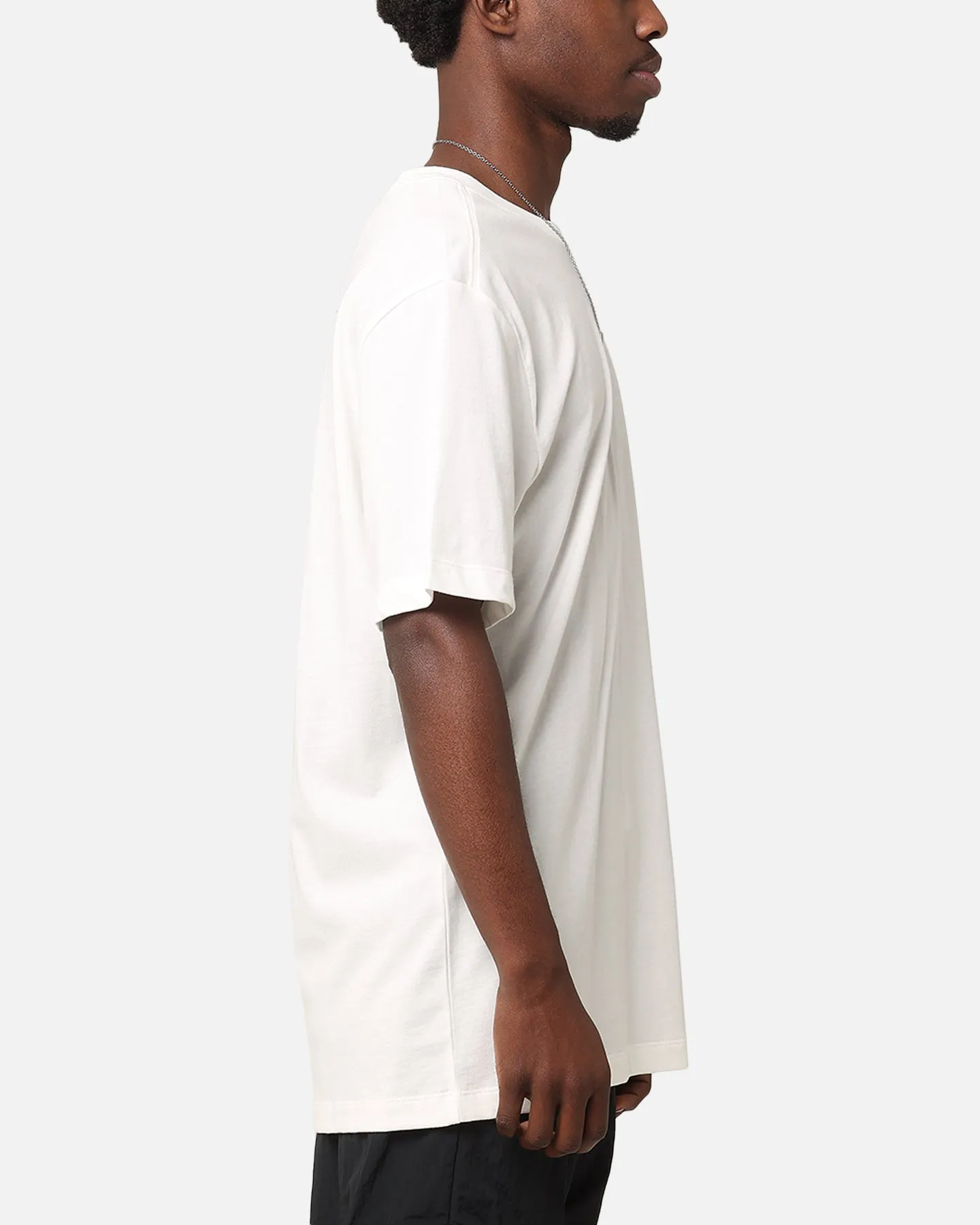Nike Sportswear Essential Club T-Shirt Sail