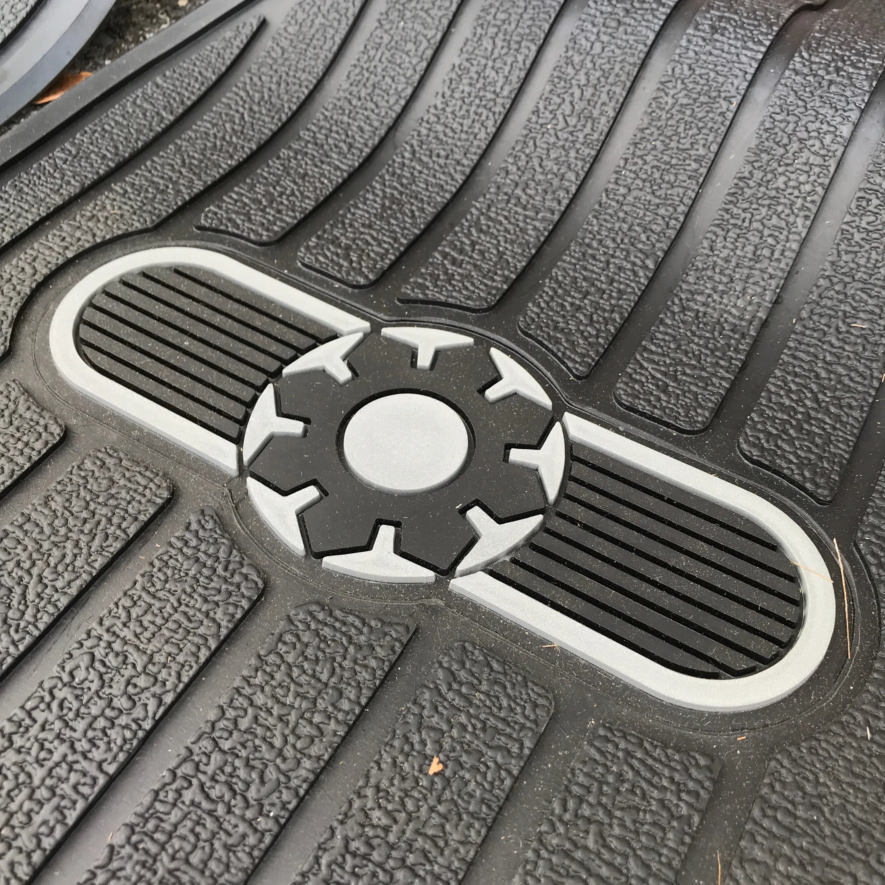 NOS Aerostar Floor Mats - Plasticolor Van Mats