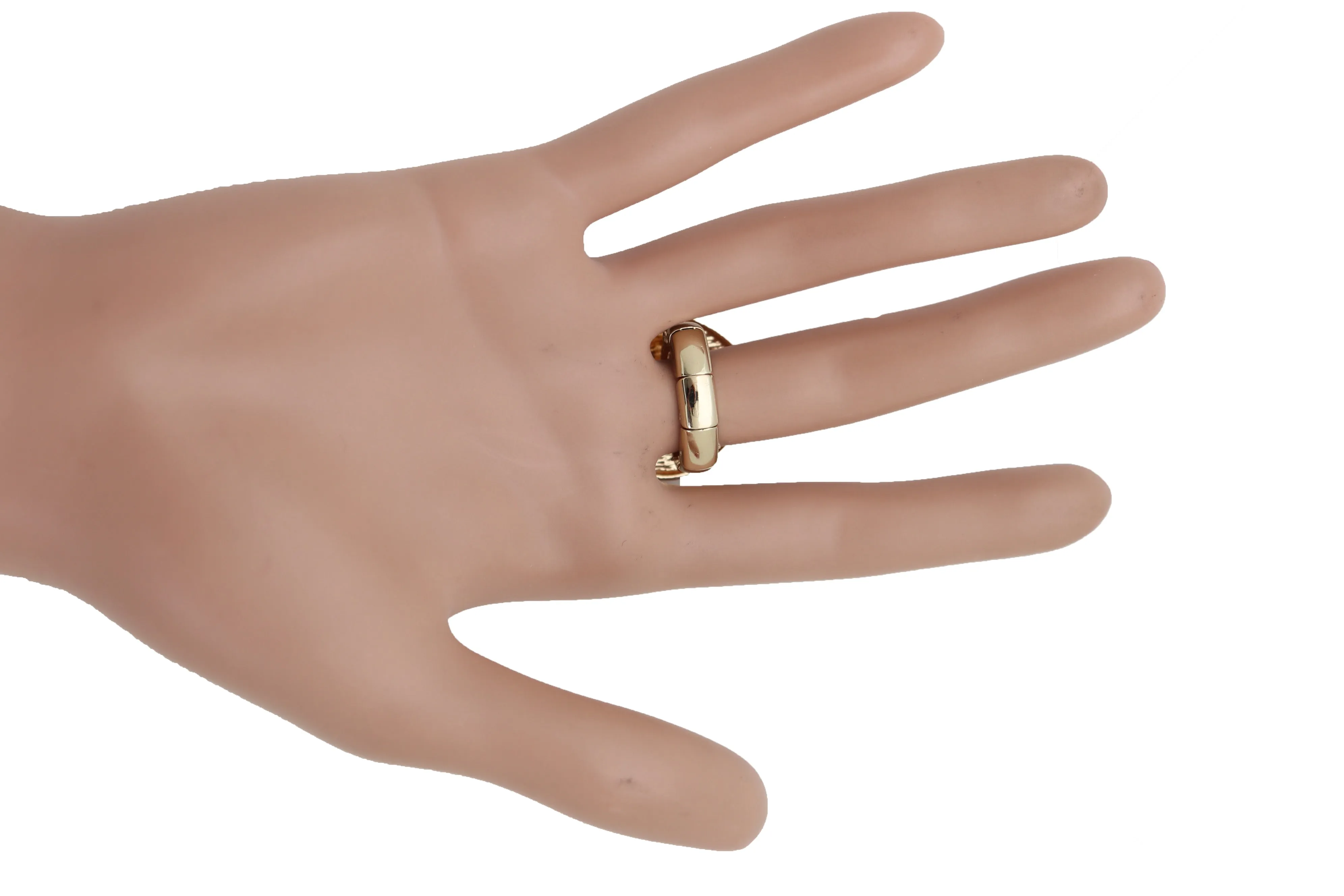 Queens Milano est. 1837 Rhinestone Outlined Gold Heart Ring
