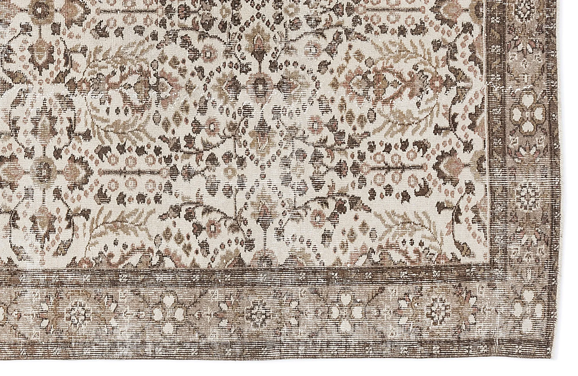 Retro Design Beige Over Dyed Vintage Rug 5'5'' x 8'11'' ft 164 x 273 cm