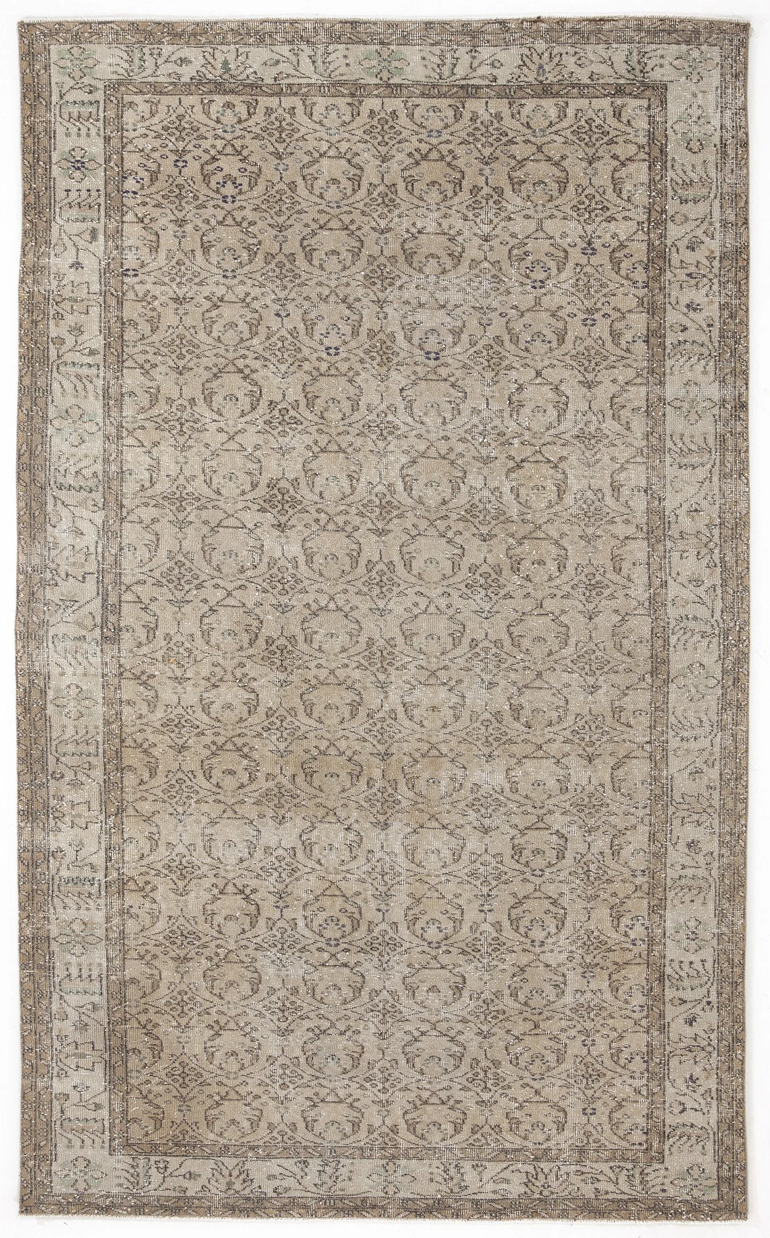 Retro Design Beige Over Dyed Vintage Rug 5'7'' x 9'3'' ft 170 x 281 cm