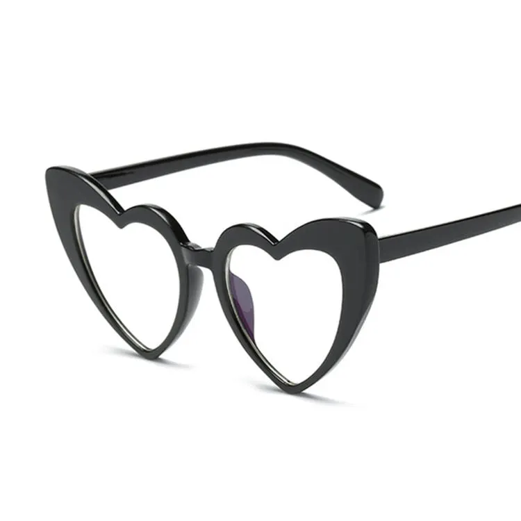 Retro Romance: Vintage Heart Shaped Sunglasses