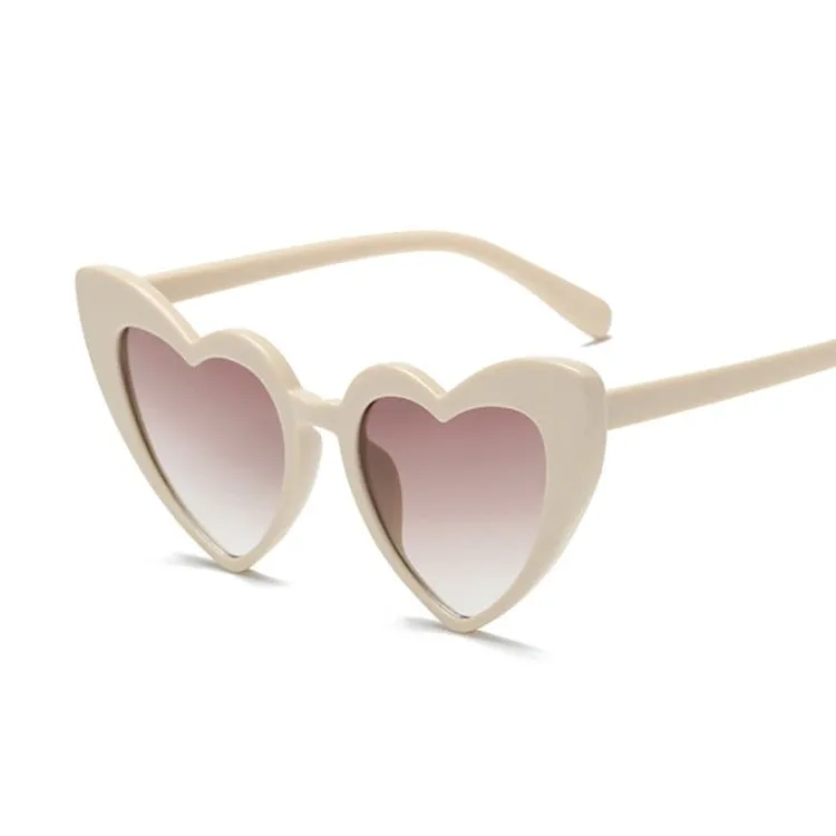 Retro Romance: Vintage Heart Shaped Sunglasses
