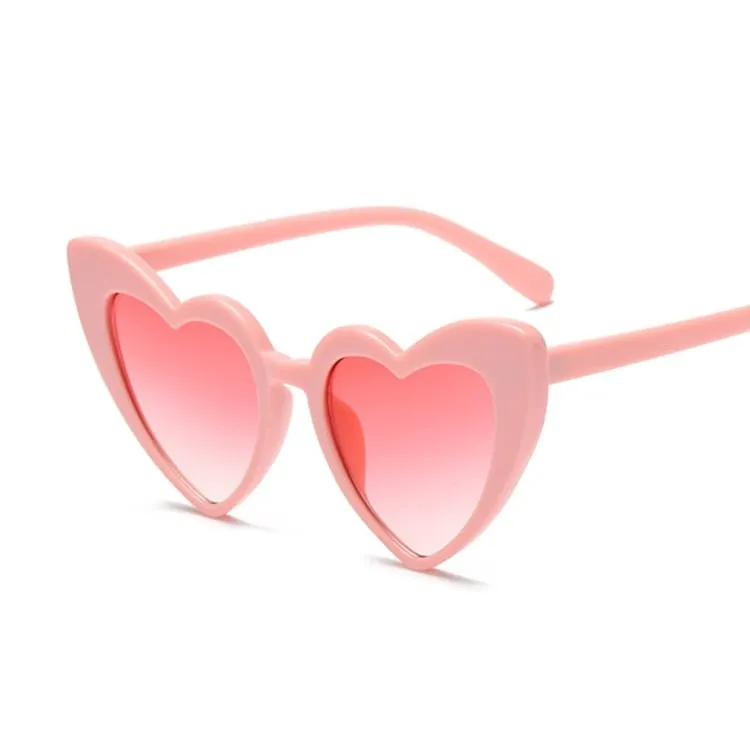 Retro Romance: Vintage Heart Shaped Sunglasses