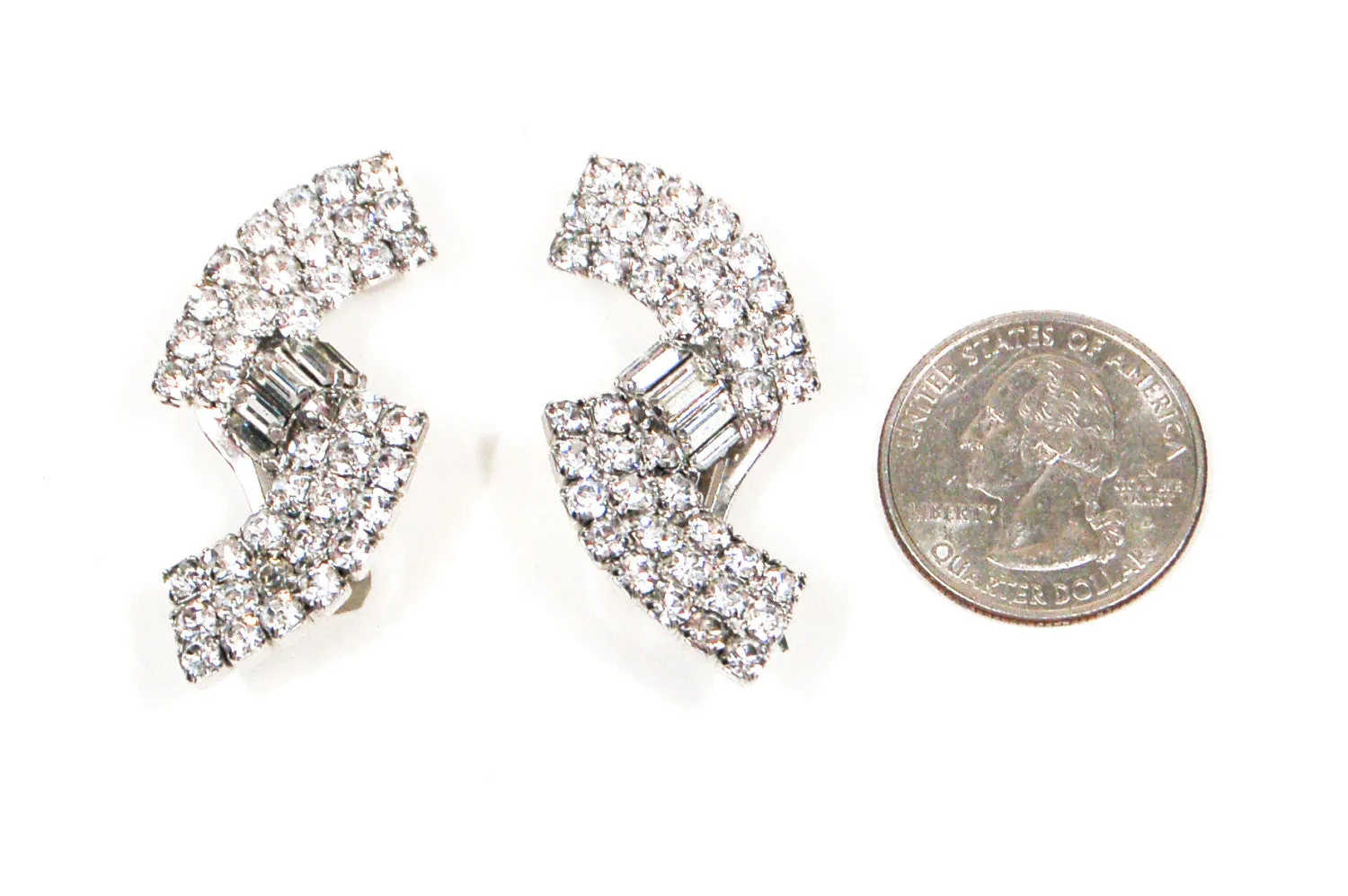 Rhinestone Wave Ear Crawler Earrings