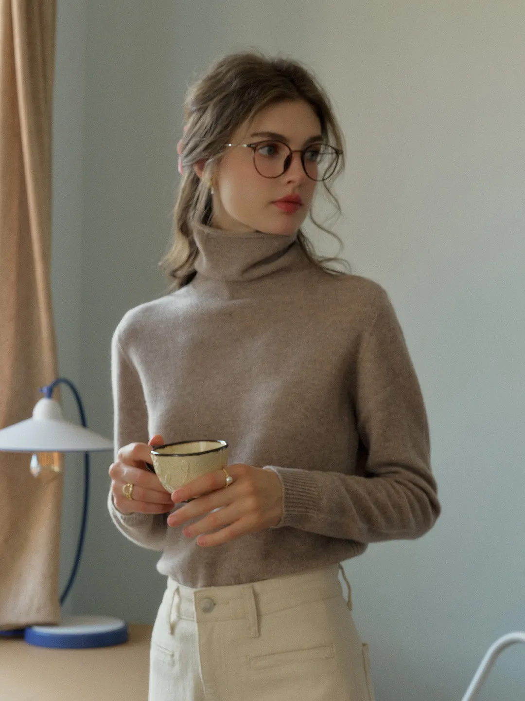 Solana Basic Versatile Turtleneck 100% Wool Sweater - Pink