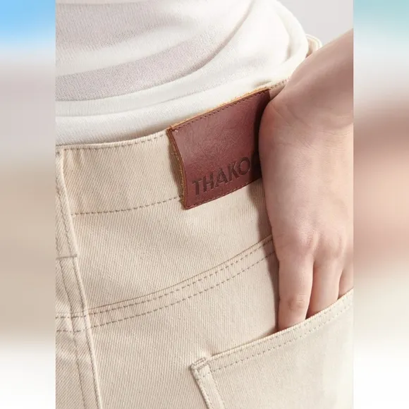 THAKOON Classic Cropped Jeans In EC Ecru. Size 2 NWT