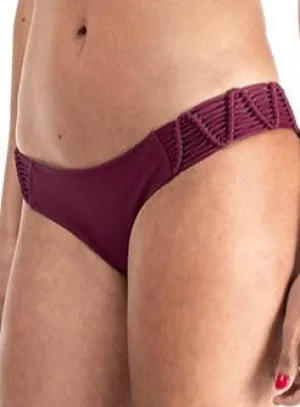 The Haleiwa Bottom