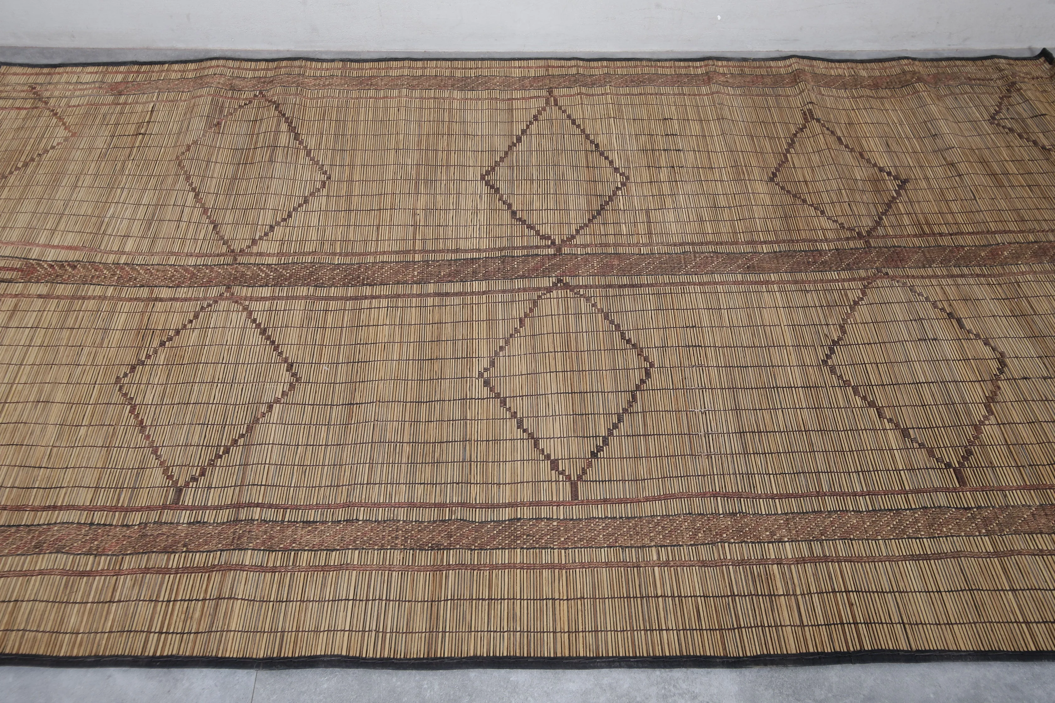 Tuareg rug 5.1 X 8.2 Feet