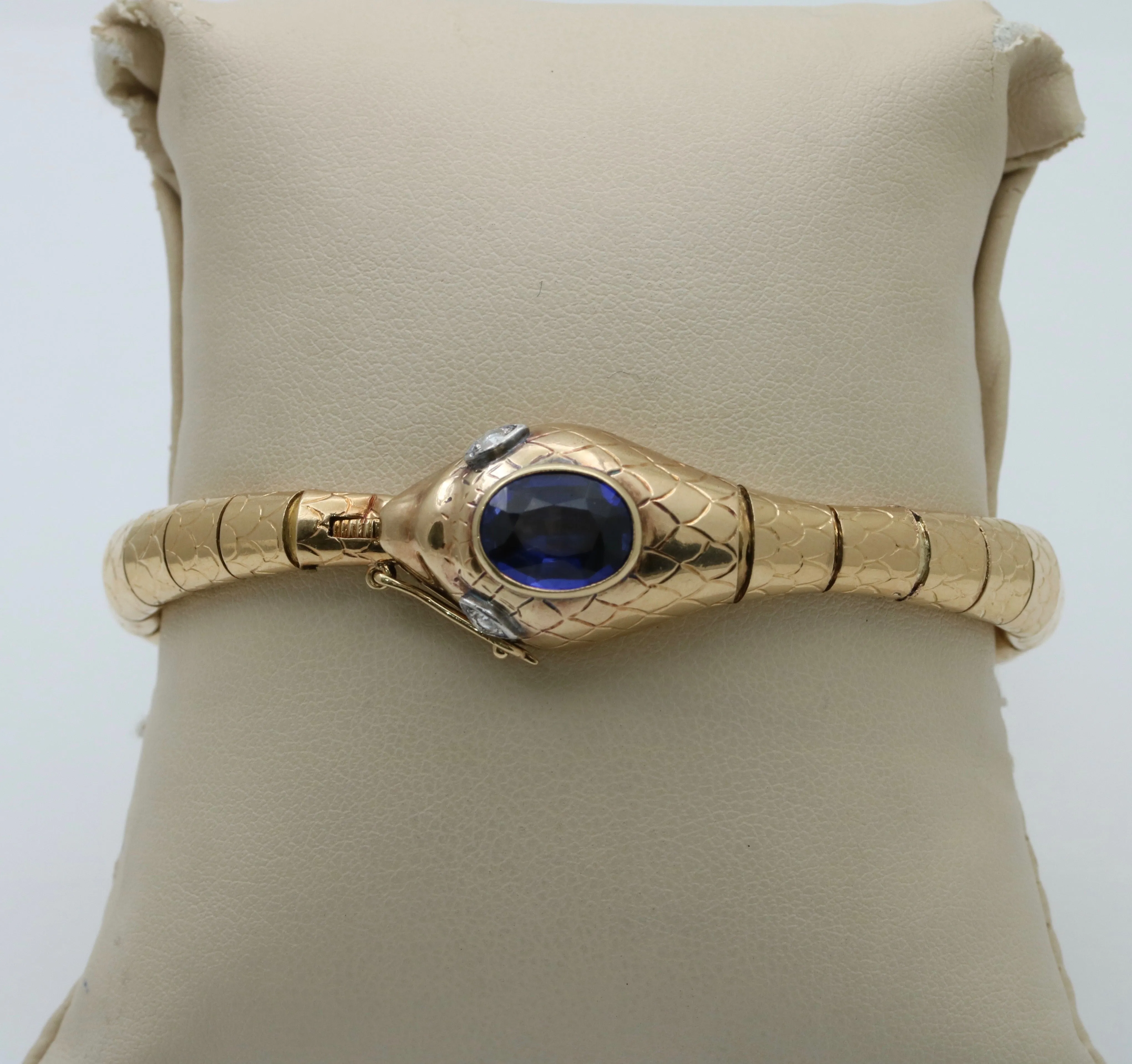Vintage 16K Gold, Sapphire and Diamond Articulated Snake Bracelet