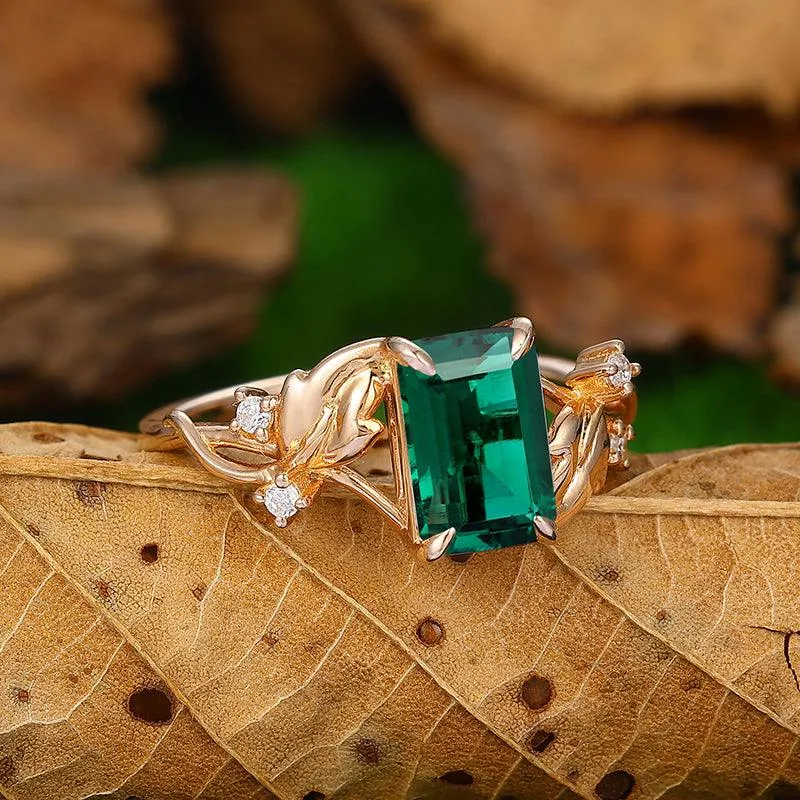 Vintage 2.5 CT Emerald Cut Sterling Sliver Twist Leaf Vines  Emerald Ring