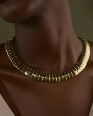 VINTAGE 80'S POLISHED OMEGA NECKLACE