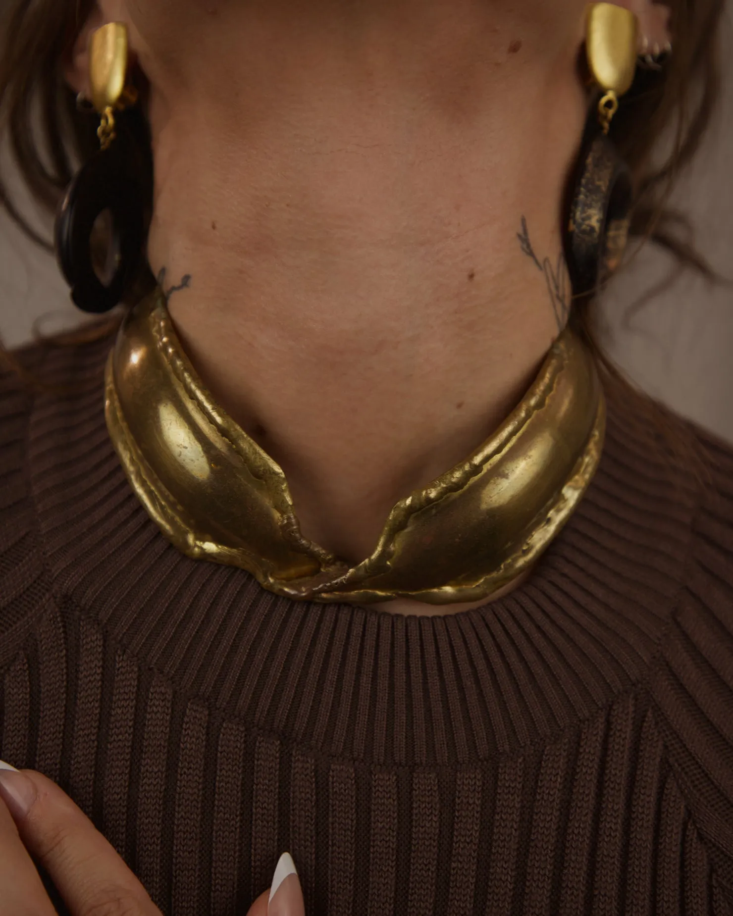 VINTAGE BRUTALIST BRONZE COLLAR