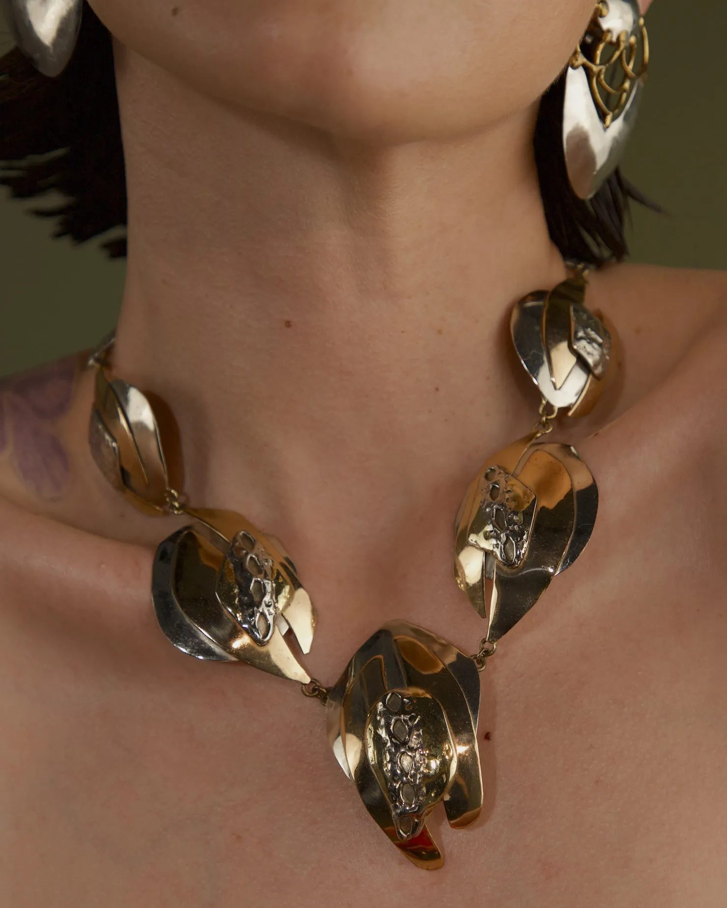 VINTAGE BRUTALIST TT STATEMENT NECKLACE