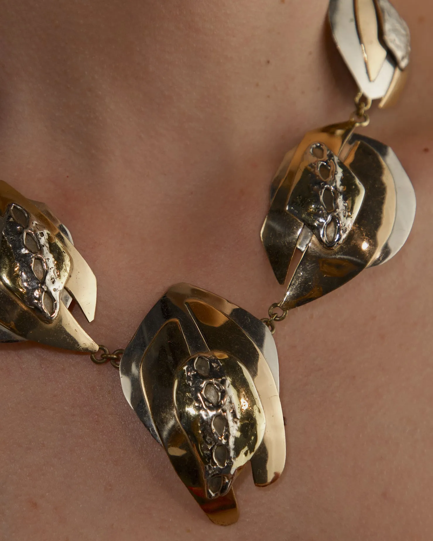 VINTAGE BRUTALIST TT STATEMENT NECKLACE