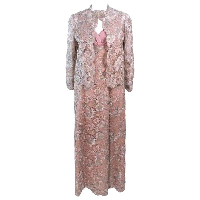 VINTAGE Circa 1950s Peach Lace Gown and Coat Size 8-10