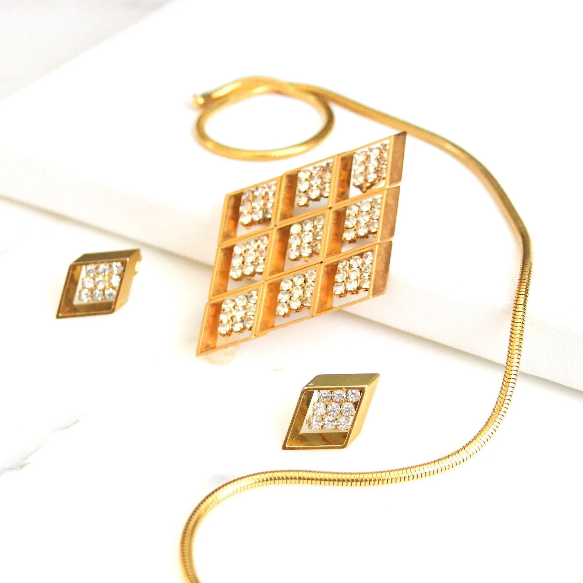 Vintage Emmons Gold Diamond Diamante Statement Earrings